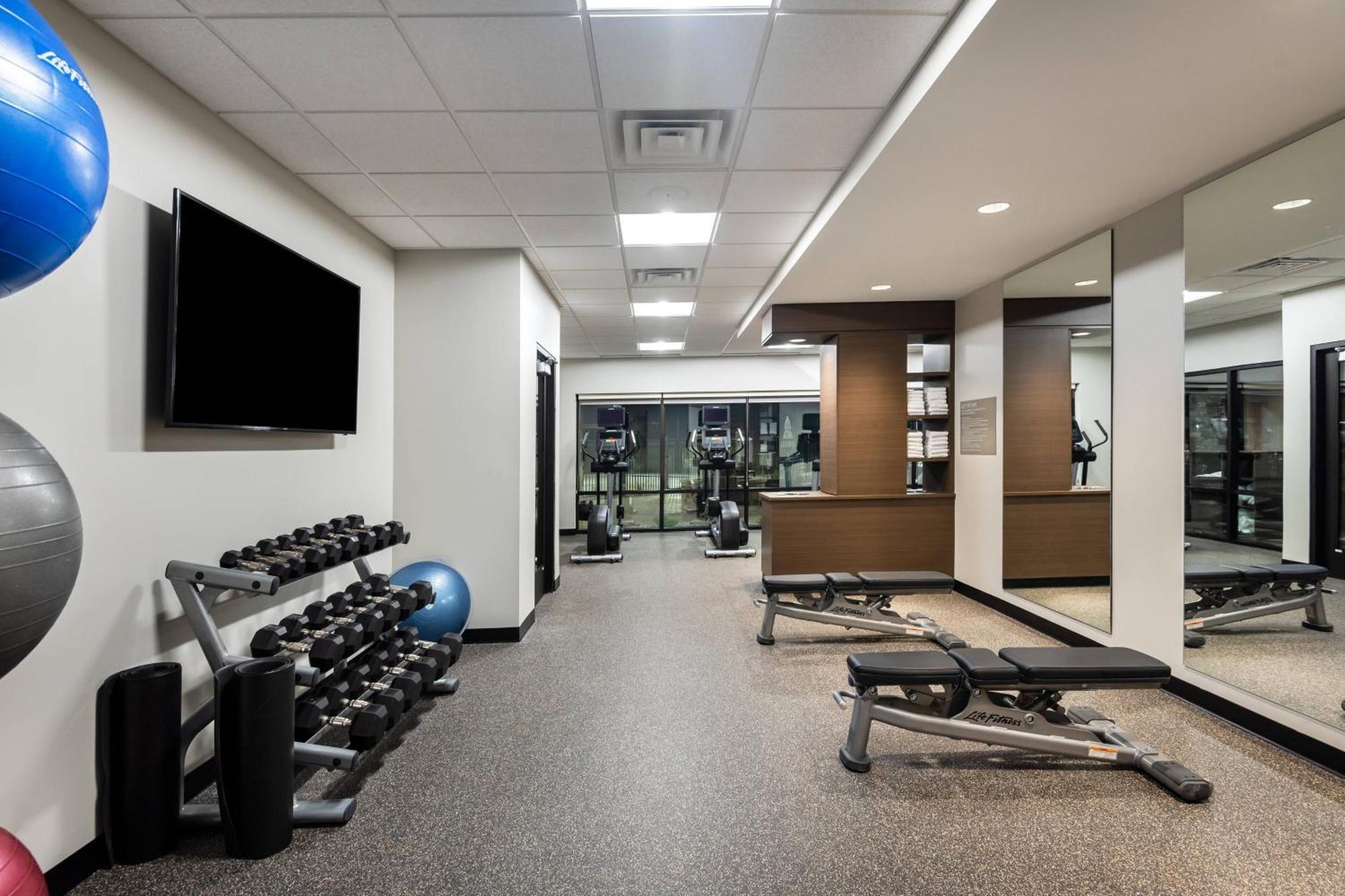 Towneplace Suites By Marriott Whitefish Bagian luar foto